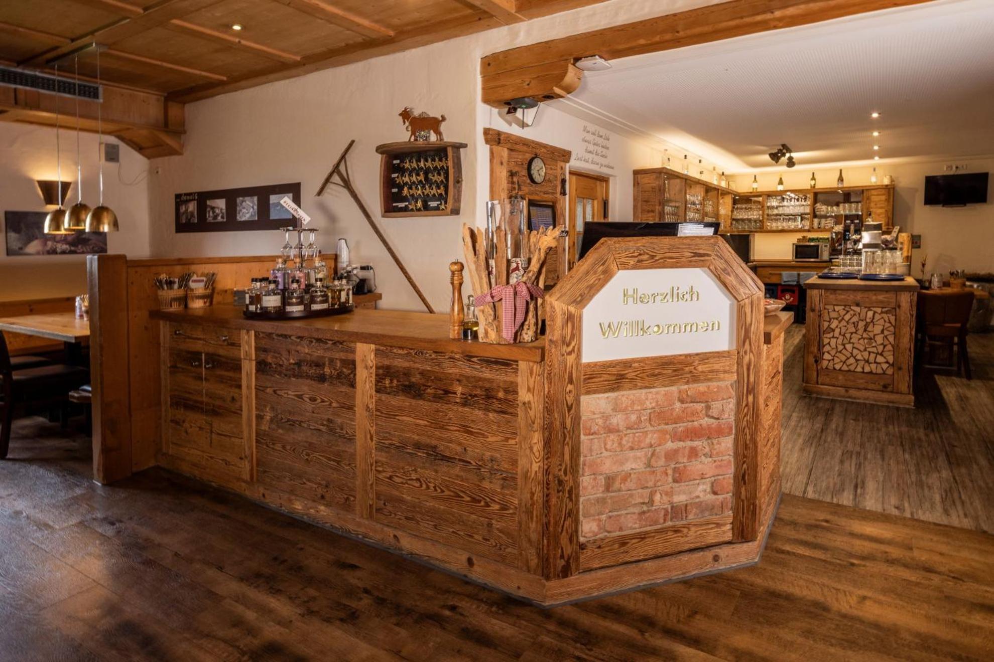 Altbau Gasthaus Amboss Grunkraut 外观 照片